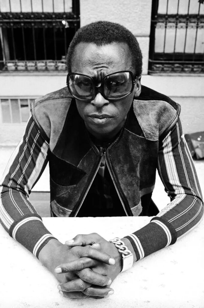 Джазовый трубач Майлз Дэвис (Miles Davis)
