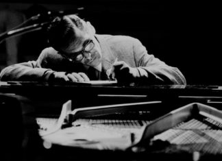 Билл Эванс Bill Evans 10 лучших джазовых пианистов JazzPeople