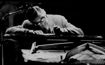 Лучшие джазовые пианисты Билл Эванс Bill Evans 10 лучших джазовых пианистов JazzPeople