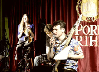 AcouStick band