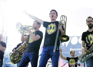 Brevis Brass band на фестивале «Настроение»