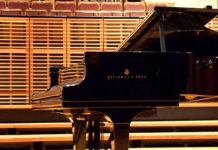 Московский Дом музыки приобрел 2 рояля Steinway & Sons