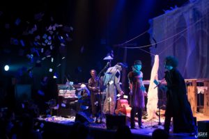 Фоторепортаж со спектакля Billy’s Band «Игры в Тома Уэйтса» Billy’s Band «Игры в Тома Уэйтса»