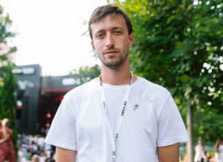 От идеи до фестиваля – интервью с директором фестиваля джаза и шахмат Ником Бабиным Ник Бабин, Директор фестиваля джаза и шахмат Chess & Jazz