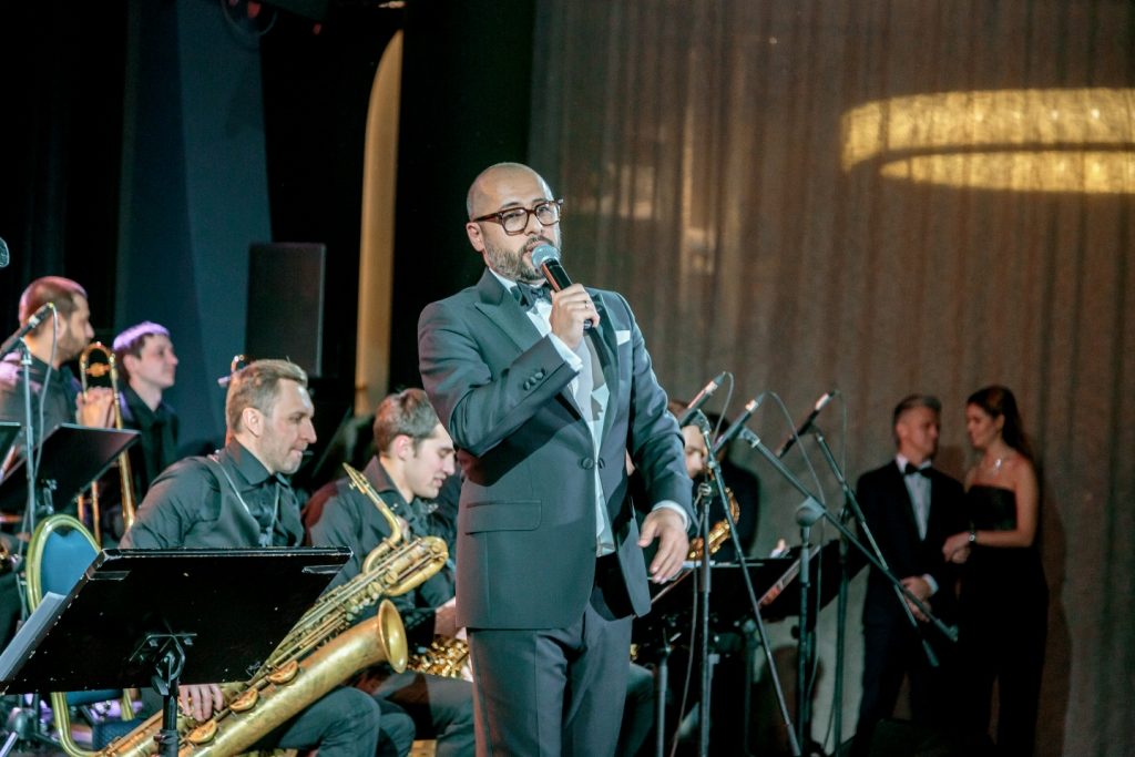 Шер Остон в интервью: «Оркестр — это на всю жизнь» | JazzPeople