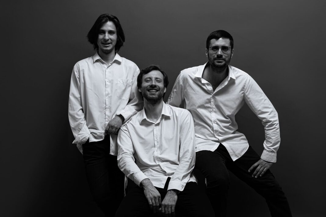 illo.trio_5 illo.trio