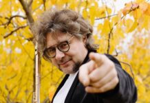 Флейтист Николай Попов