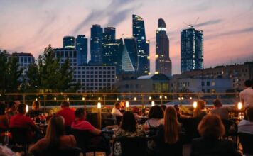 Джазовые вечера на крышах Москвы проводит RoofEvents